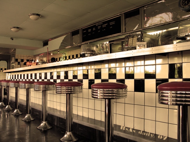 1186651-at_the_diner